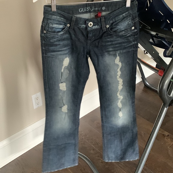 Women’s Guess Jeans - Picture 4 of 10